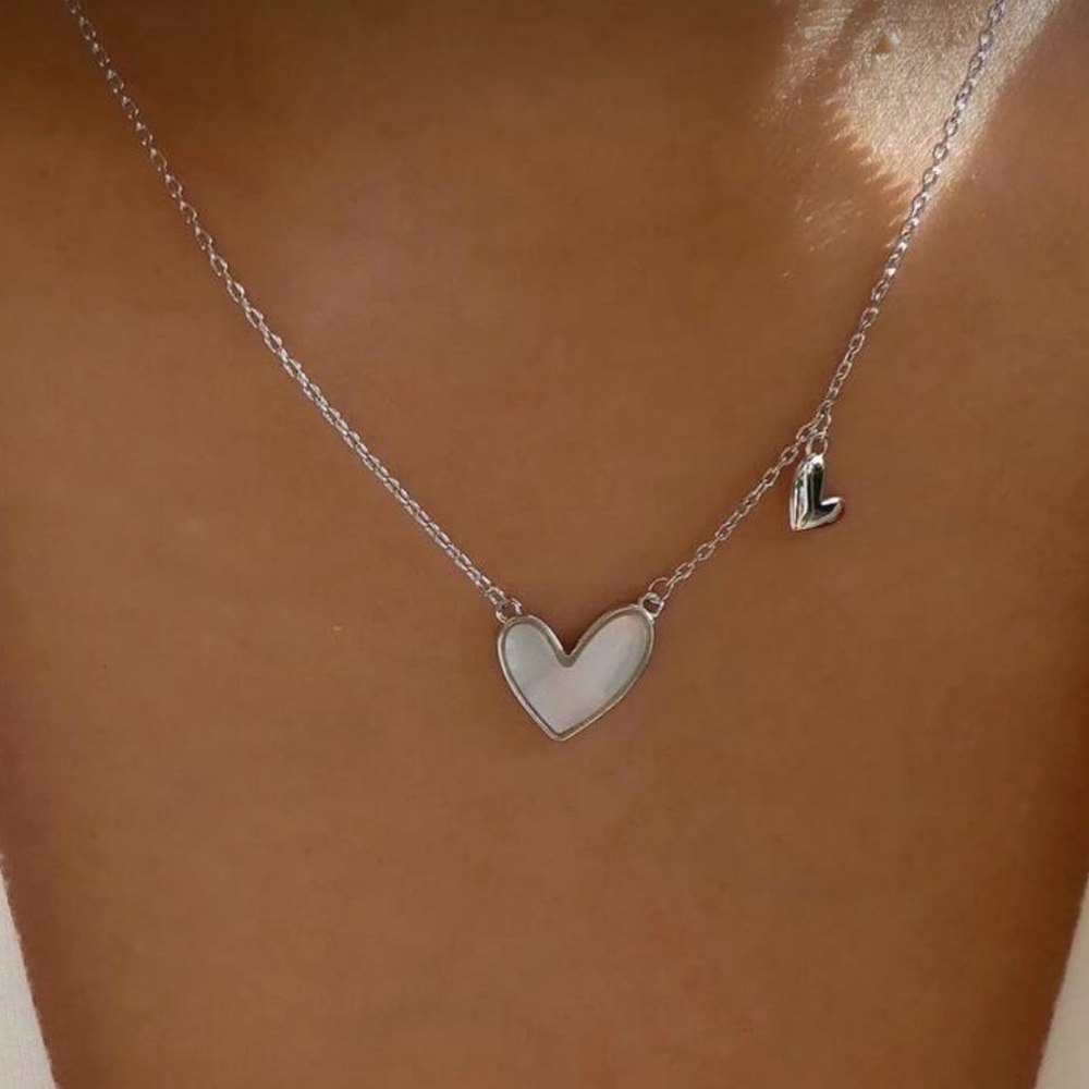 ⚠️Clearance Silver And White Heart Pendant Necklace
